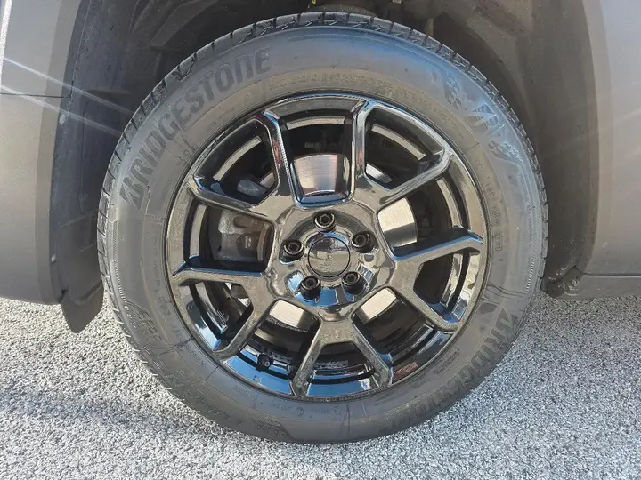 Jeep Renegade 2022 photo 2