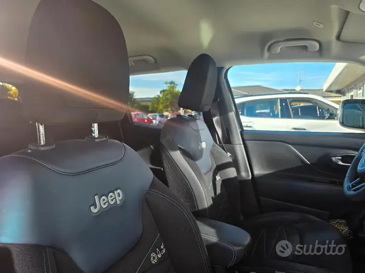 Jeep Renegade 2022 photo 4