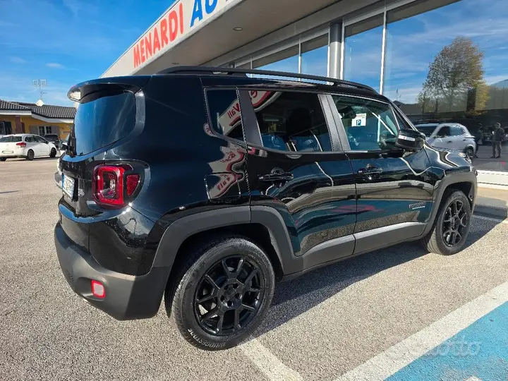 Jeep Renegade 2022 photo 3