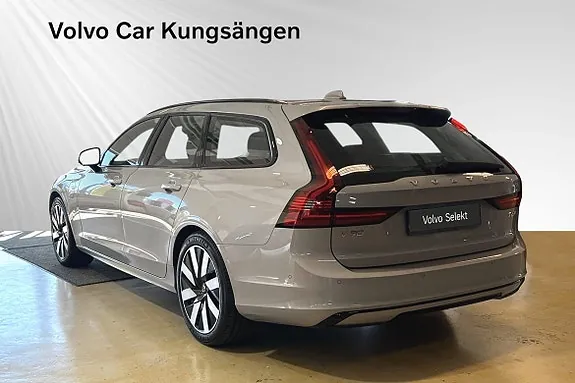 Volvo V90 2026 photo 4