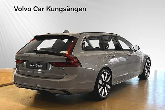 Volvo V90 2026 photo 5