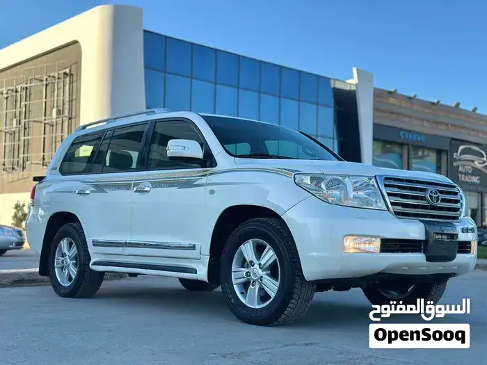Toyota Land Cruiser 2010 photo 3