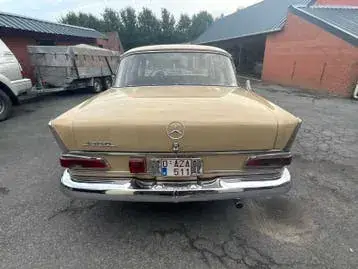 Mercedes-Benz 190 1964 photo 4