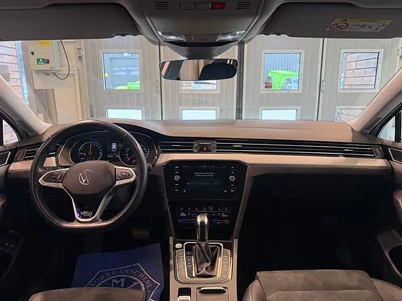 Volkswagen Passat 2022 photo 5