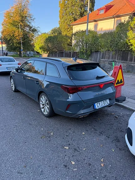 Cupra Leon 2025 photo 3