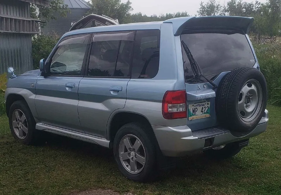 Mitsubishi Pajero 2005 photo 4