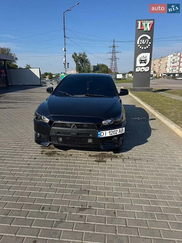 Mitsubishi Lancer 2009 photo 4