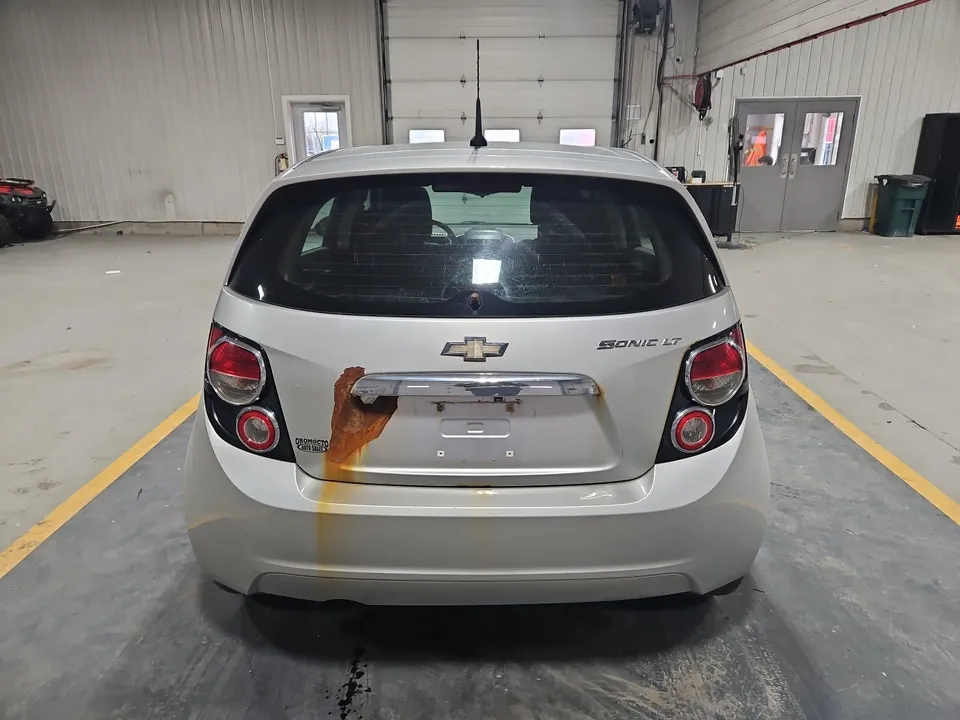 Chevrolet Sonic 2014 photo 4