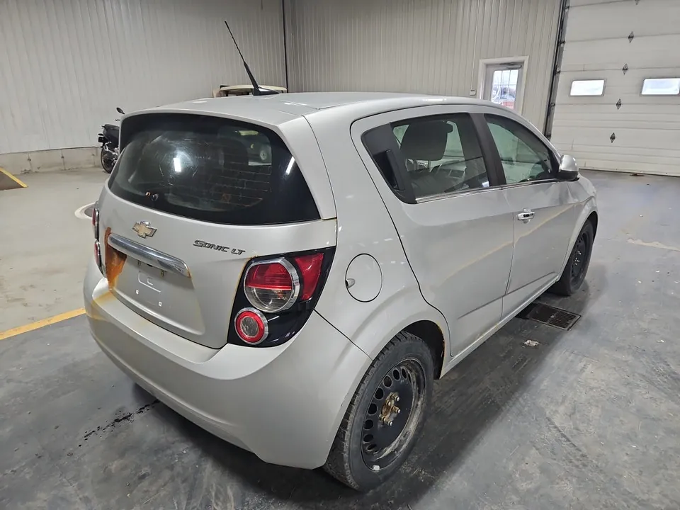 Chevrolet Sonic 2014 photo 5