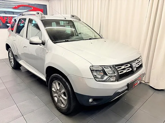 Dacia Duster 2015 photo 3