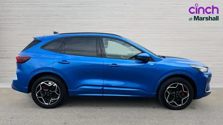 Ford Kuga 2024 photo 2