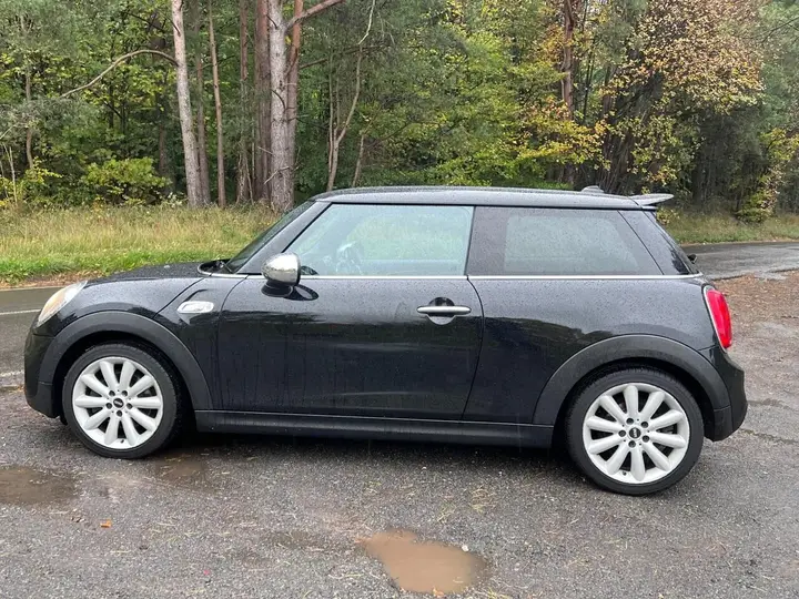 Mini Cooper S 2015 photo 3