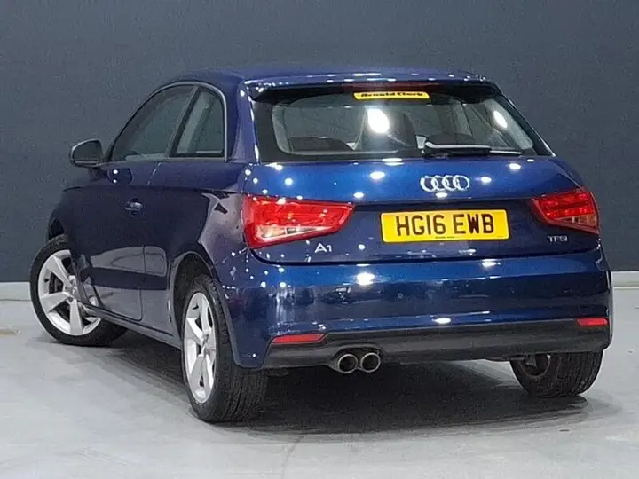 Audi A1 2016 photo 2