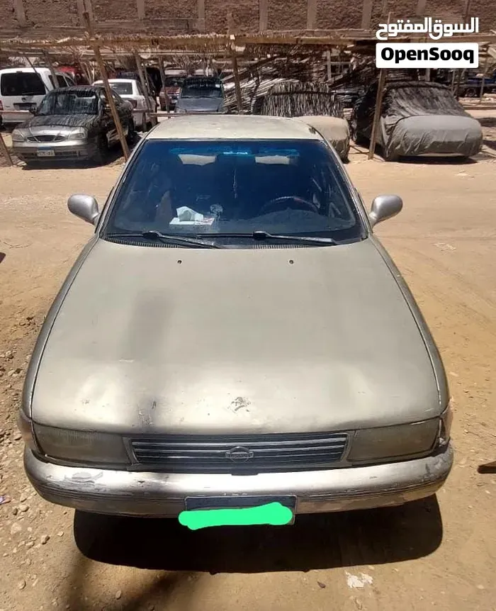 Nissan Sunny 1994 photo 3