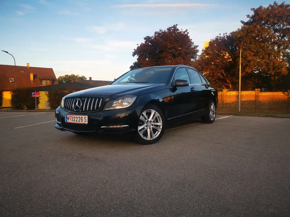 Mercedes-Benz C-Class