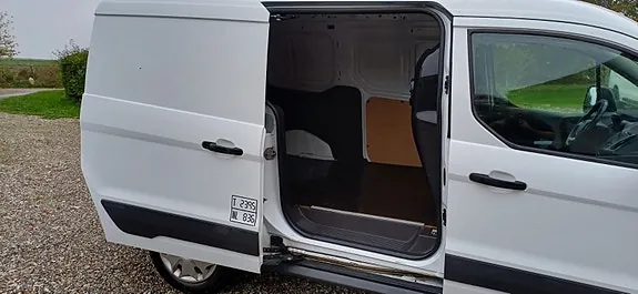 Ford Transit Connect 2015 photo 3