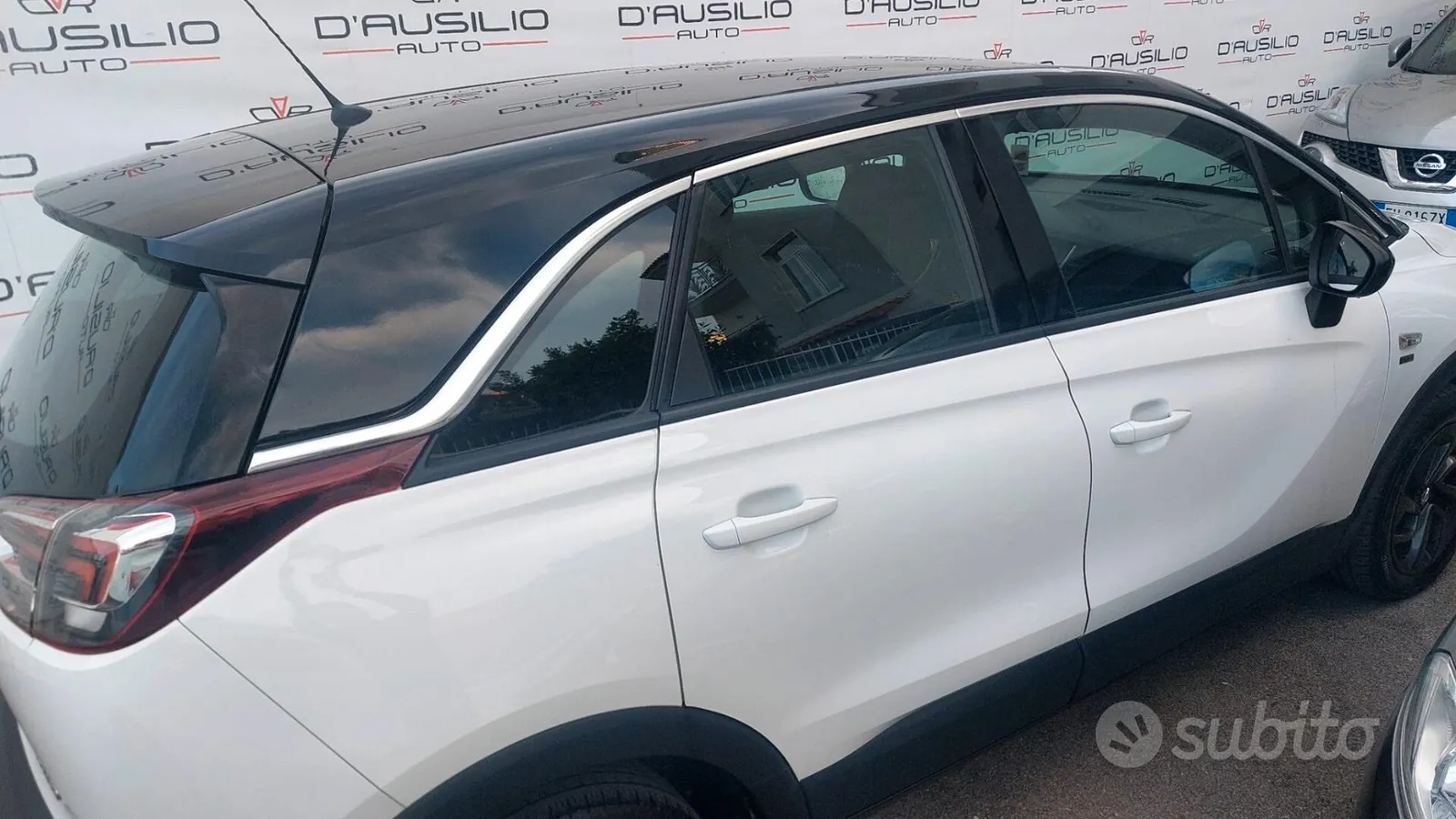 Opel Crossland X 2019 photo 2