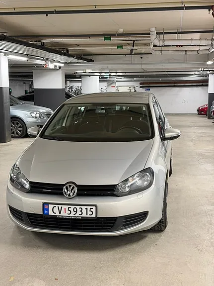 Volkswagen Golf Vi 2011 photo 2