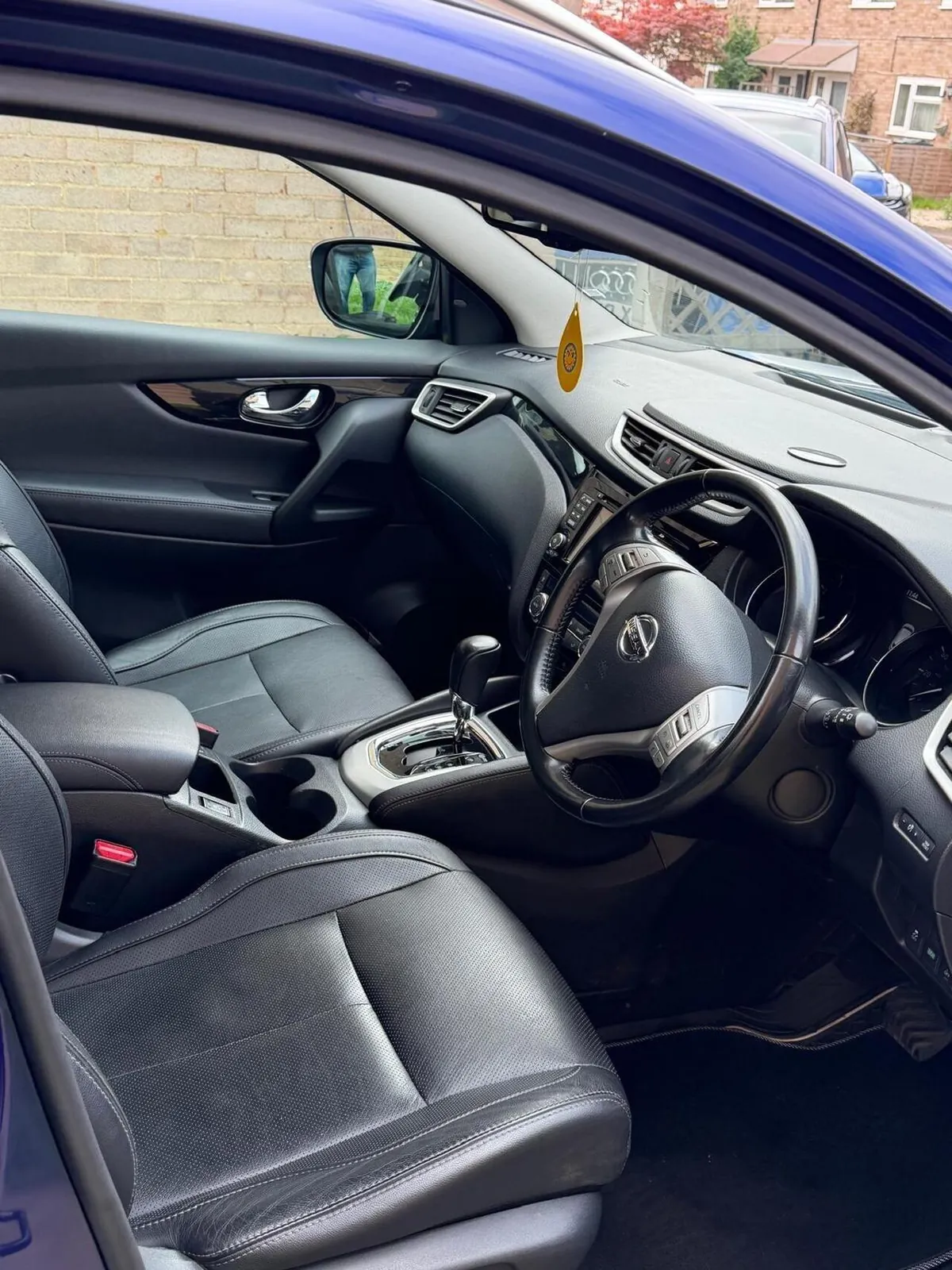 Nissan Qashqai 2015 photo 2