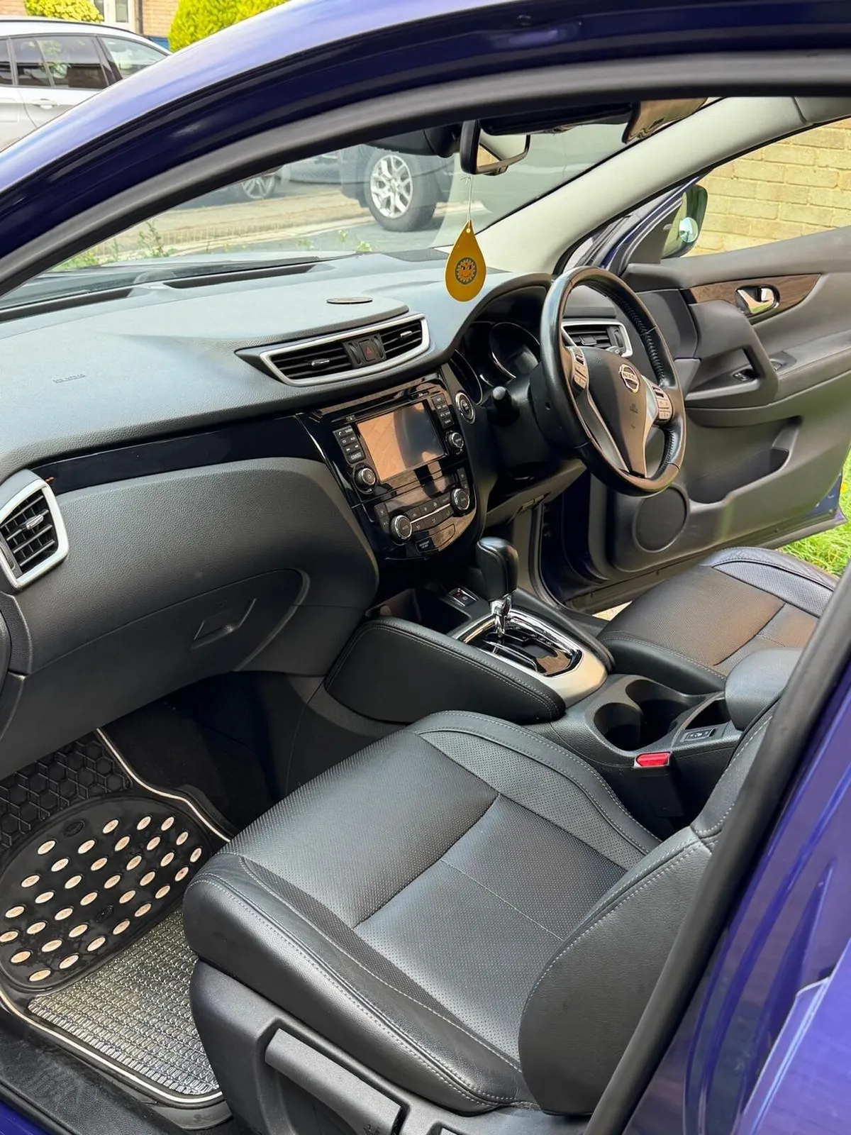 Nissan Qashqai 2015 photo 5