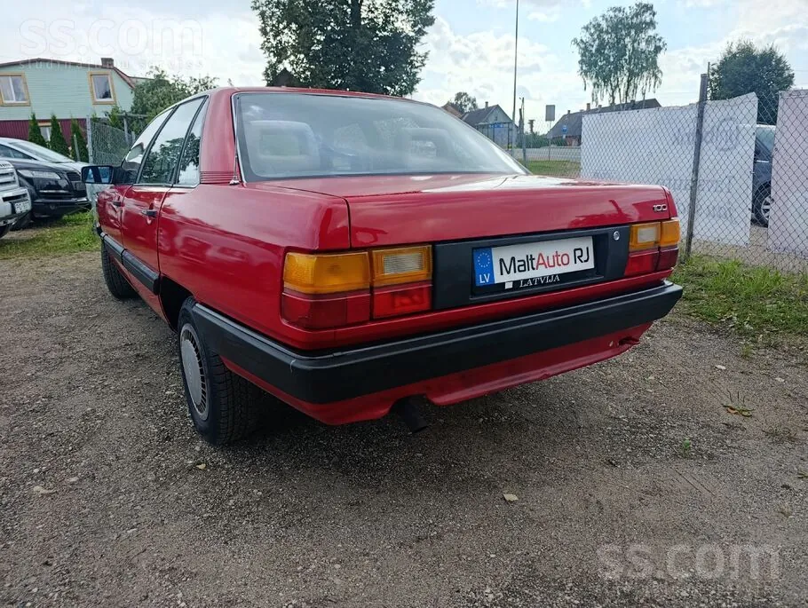 Audi 100 1987 photo 5