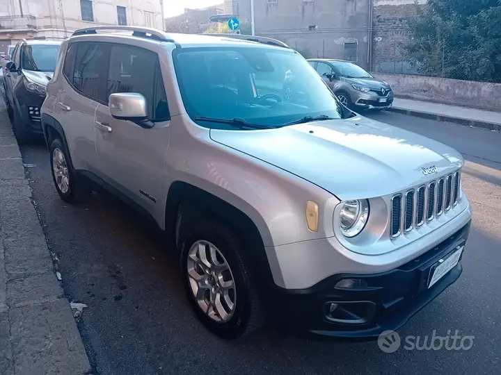 Jeep Renegade 2015 photo 4
