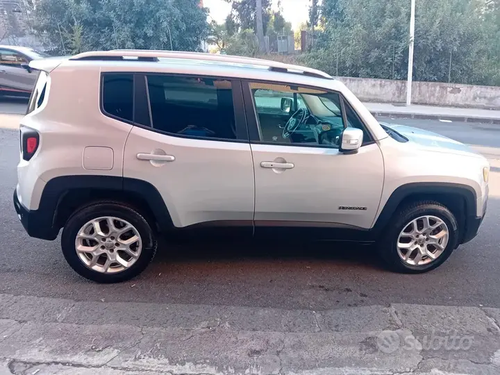 Jeep Renegade 2015 photo 5