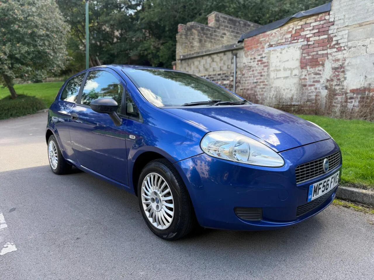 Fiat Grande Punto 2006 photo 3