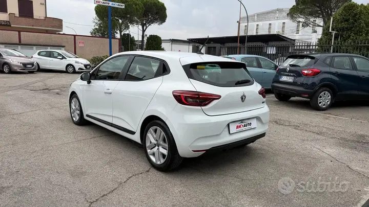 Renault Clio 2022 photo 3