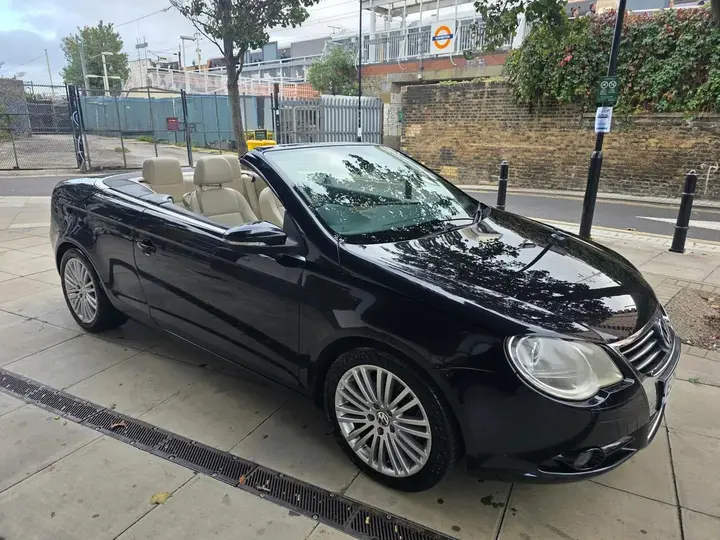 Volkswagen Eos