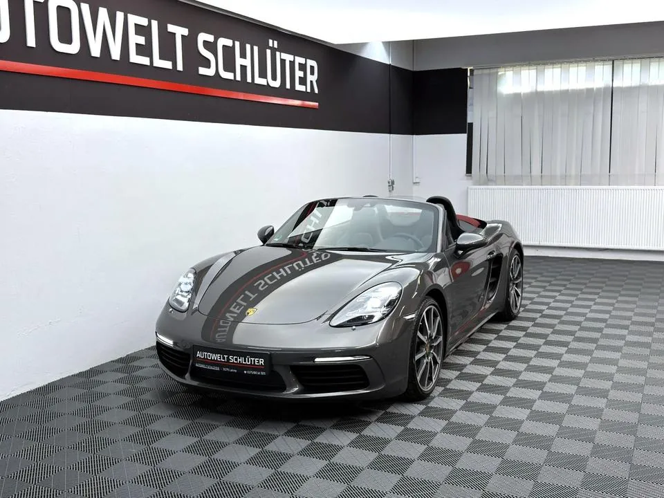 Porsche 718 Boxster