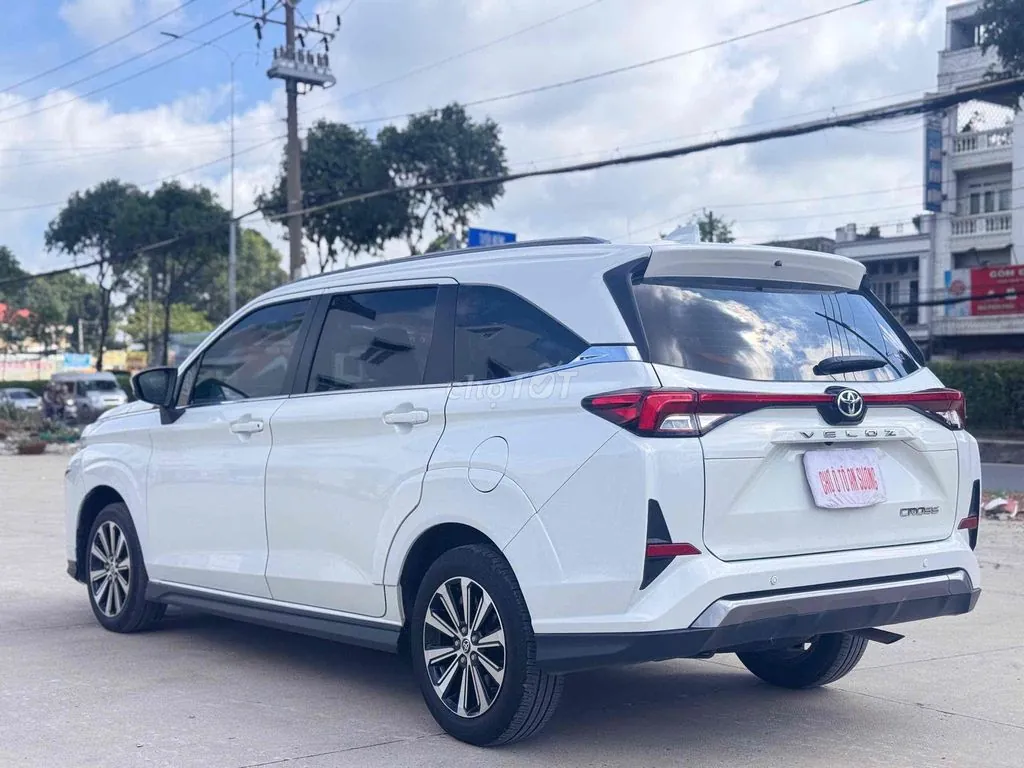 Toyota Veloz Cross 2023 photo 5