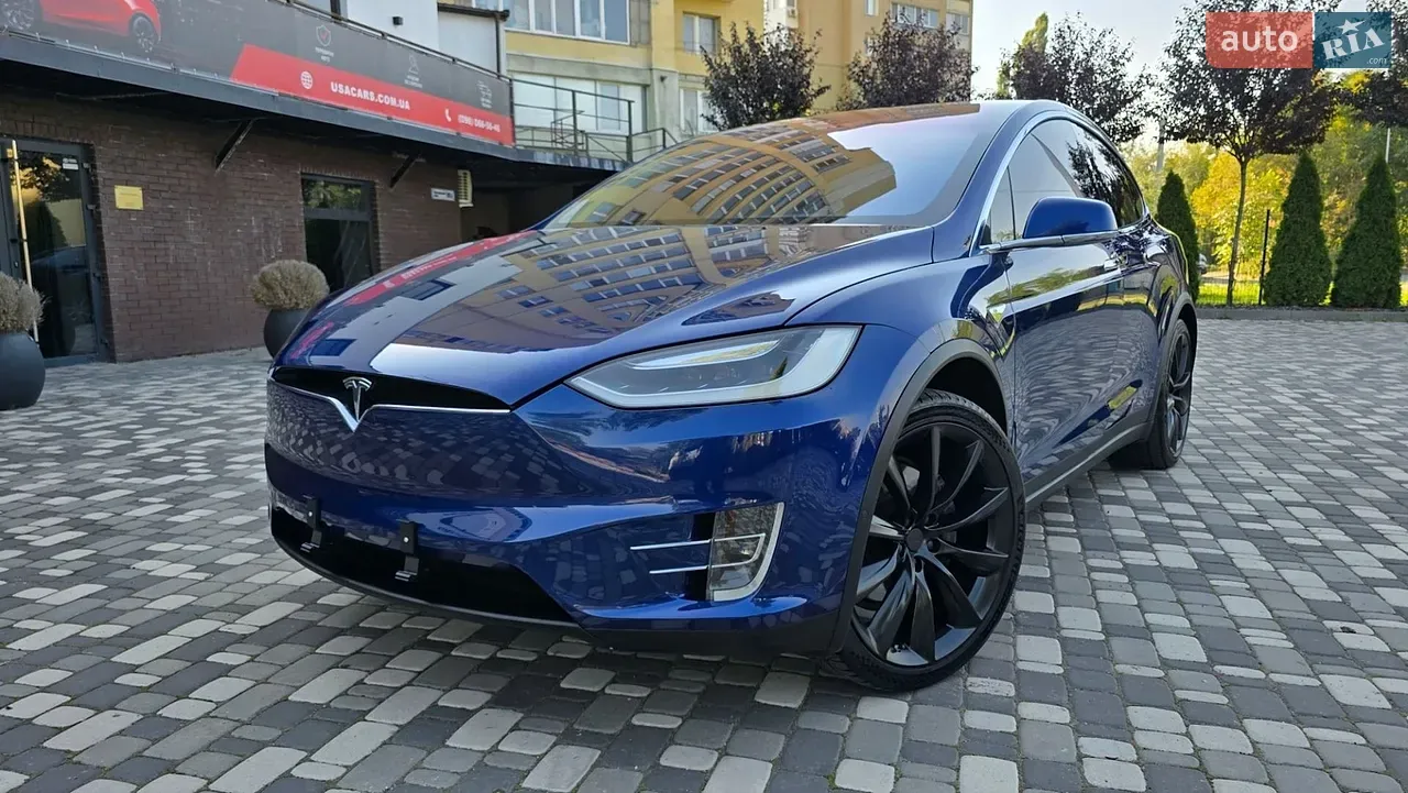Tesla Model X 2016 photo 2