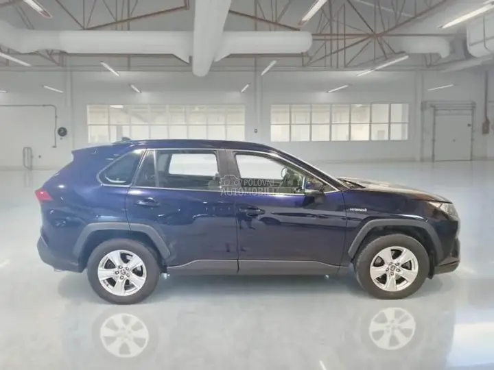 Toyota Rav4 2021 photo 4