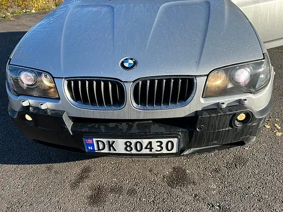 BMW X3 2004 photo 2