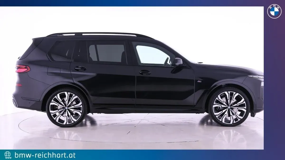 BMW X7 2026 photo 2