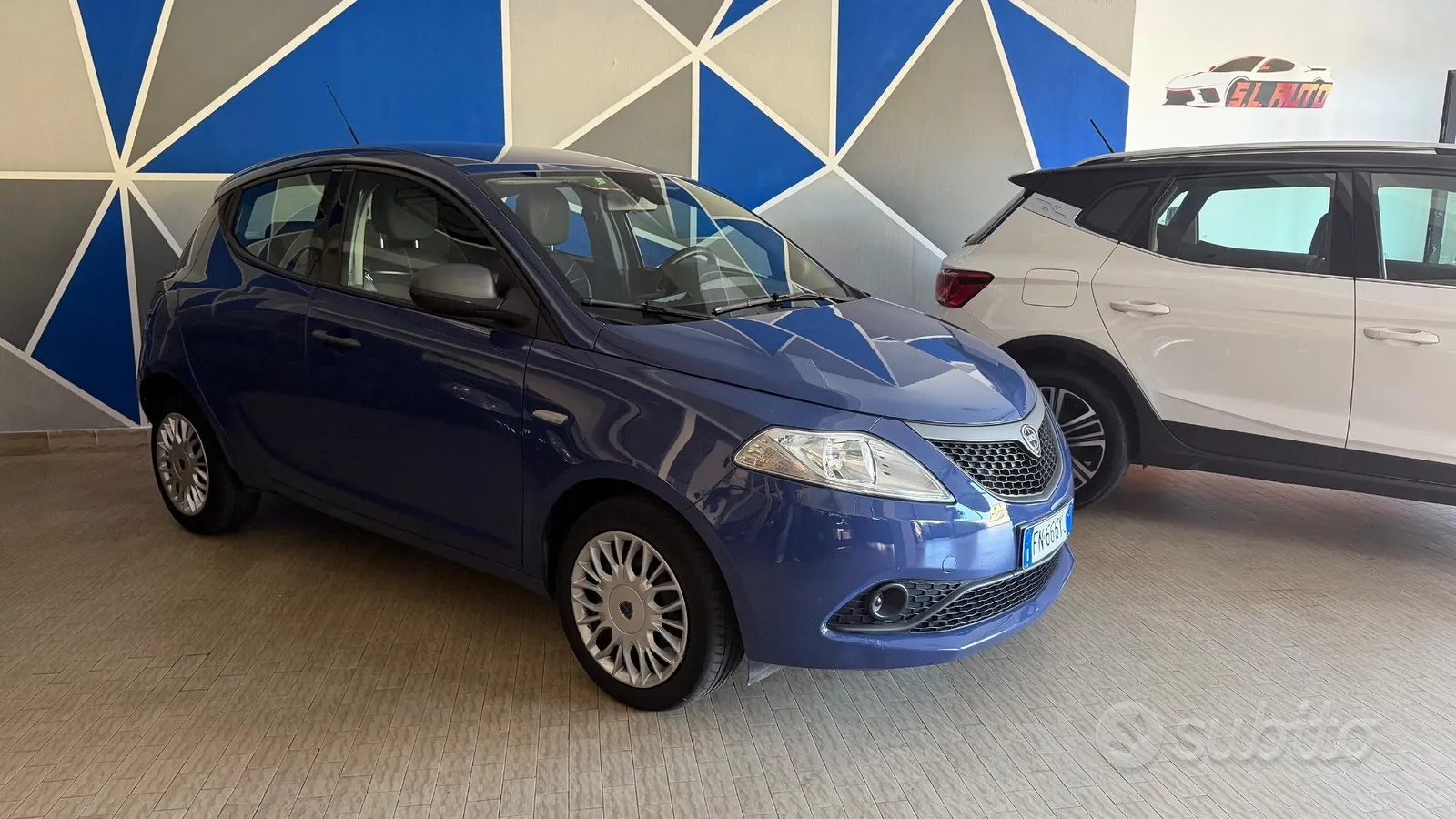 Lancia Ypsilon