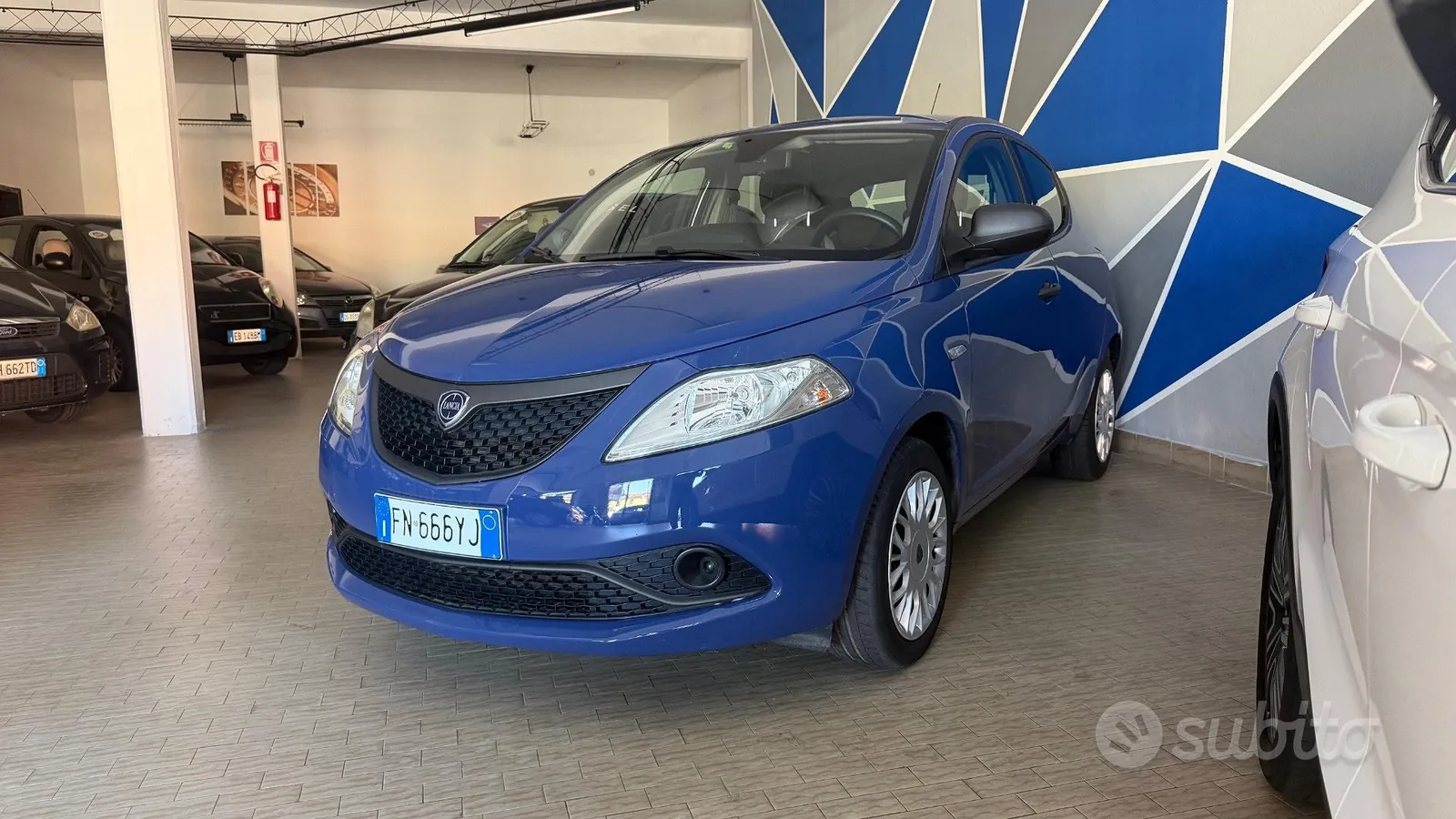Lancia Ypsilon