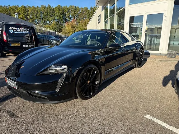 Porsche Taycan 2021 photo 2