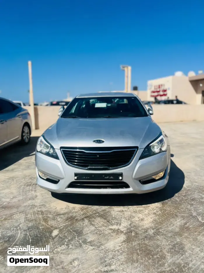 Kia Cadenza 2011 photo 3