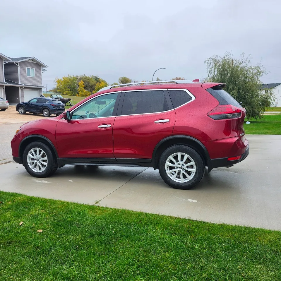 Nissan Rogue 2018 photo 3