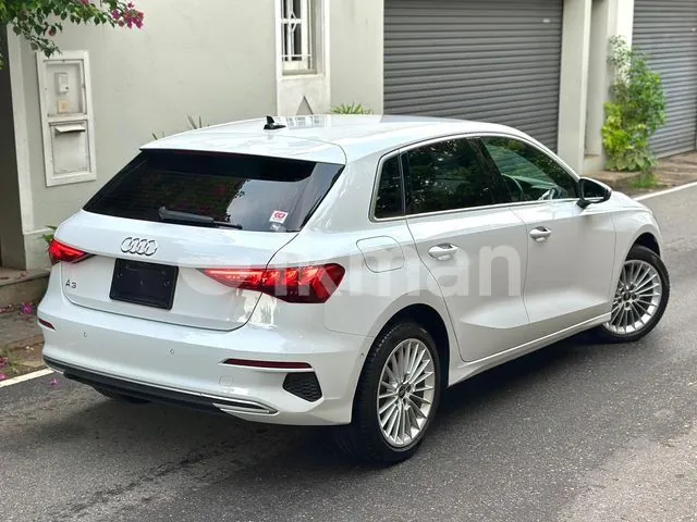 Audi A3 2023 photo 3