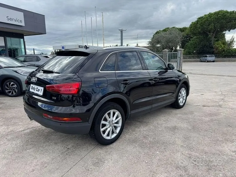 Audi Q3 2018 photo 3
