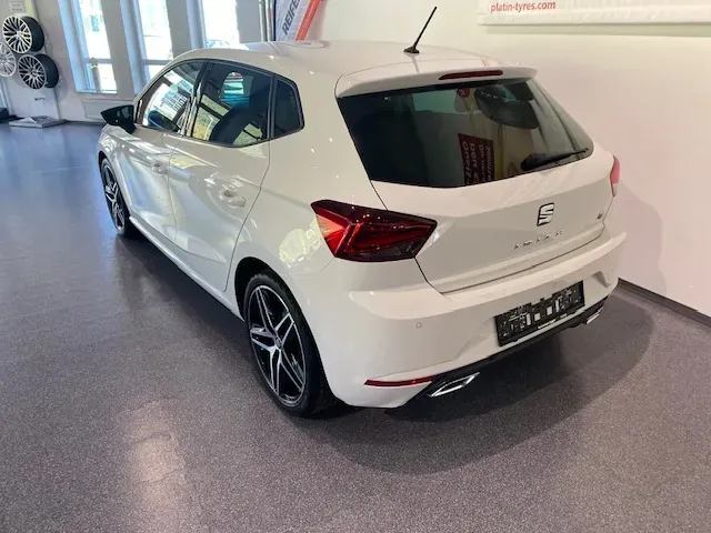 Seat Ibiza 2019 photo 2
