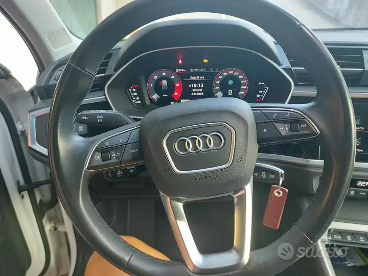 Audi Q3 2022 photo 4
