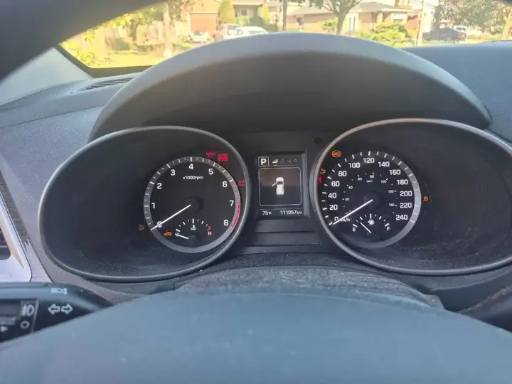 Hyundai Santa Fe 2017 photo 3