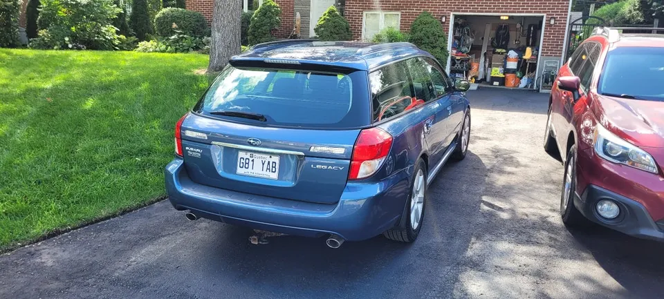 Subaru Legacy 2009 photo 2