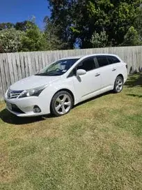 Toyota Avensis 2015 photo 2