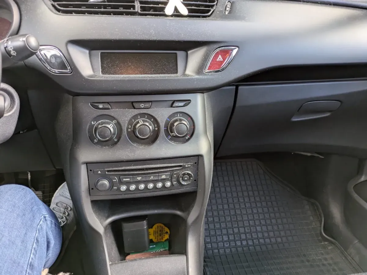 Citroen C3 2014 photo 3