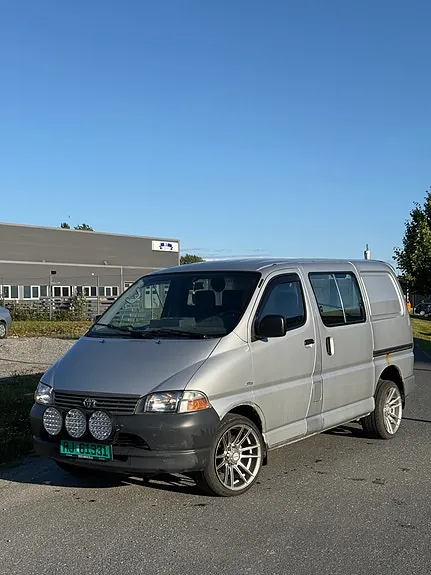 Toyota Hiace